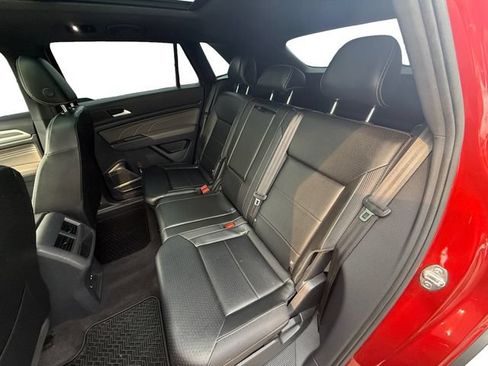 Used 2022 Volkswagen Atlas Cross Sport SE w/ Panoramic Sunroof Package AWD/4WD image 22