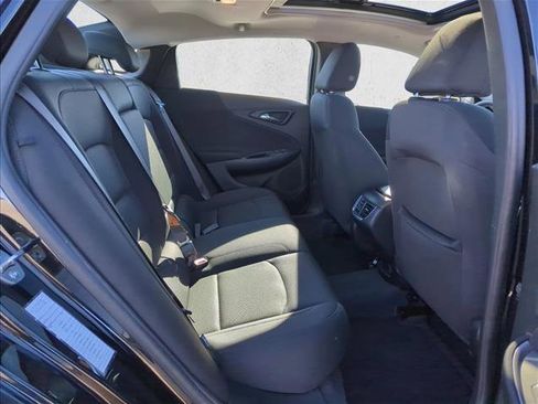 Used 2024 Chevrolet Malibu LT image 17