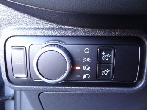 Certified 2025 Ford Explorer Active AWD/4WD image 20