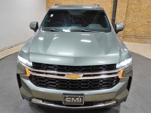Used 2024 Chevrolet Tahoe LS AWD/4WD image 4