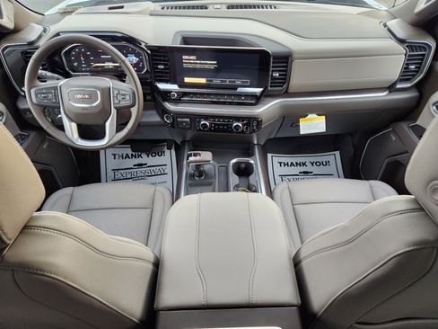 New 2026 GMC Sierra 1500 SLT w/ SLT Premium Plus Package image 10