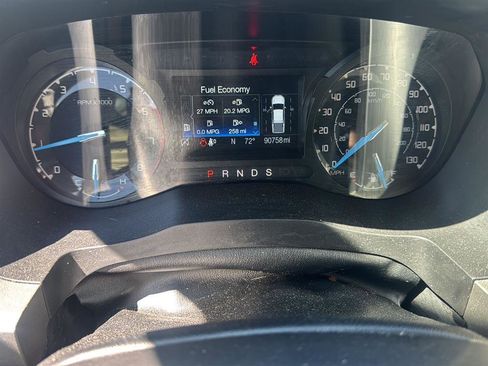 Used 2020 Ford Ranger XLT w/ Equipment Group 302A Luxury AWD/4WD image 9