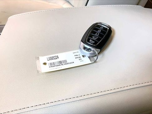 Used 2020 Hyundai Palisade Limited image 16