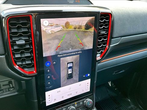 Used 2025 Ford Ranger Raptor image 30