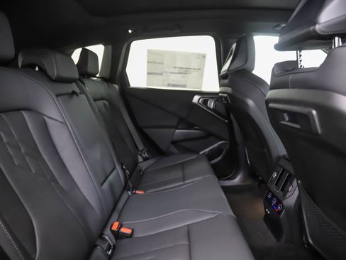 Used 2026 BMW X3 xDrive30 w/ Convenience Package image 25