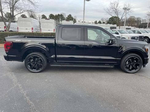 Used 2025 Ford F150 Lariat w/ Equipment Group 502A High AWD/4WD image 39