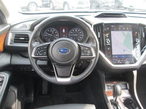 Used 2025 Subaru Ascent Touring w/ Popular Package #2 AWD/4WD image 16