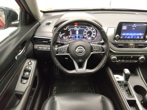 Used 2019 Nissan Altima 2.5 SR FWD image 22