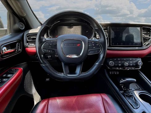 Used 2022 Dodge Durango R/T w/ Blacktop Package AWD/4WD image 8