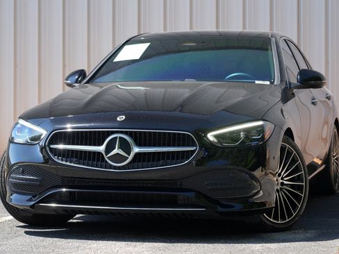 Used 2025 Mercedes-Benz C 300 Sedan w/ Advanced USB Package image 3
