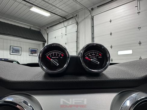 Used 2006 Ford Mustang GT Premium image 26