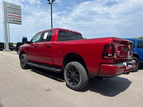 Used 2026 RAM 2500 Big Horn AWD/4WD image 6