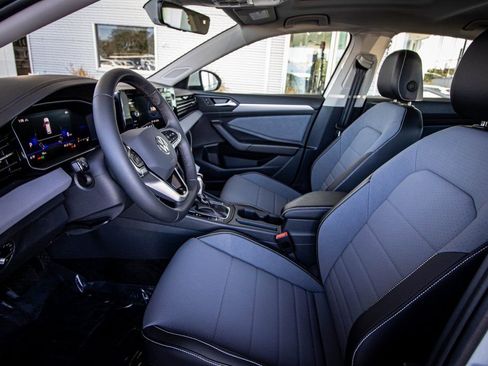 New 2026 Volkswagen Jetta SE image 29