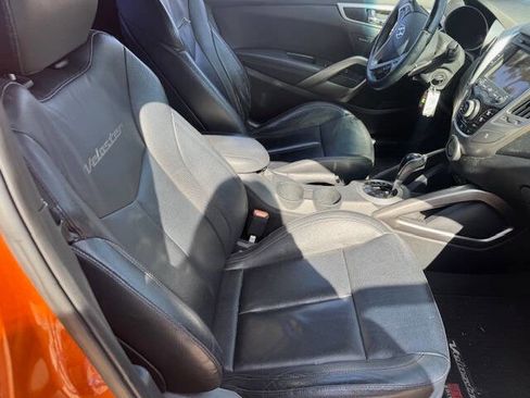 Used 2014 Hyundai Veloster RE:FLEX Edition image 14