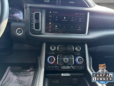 Used 2023 GMC Yukon Denali w/ Denali Reserve Package AWD/4WD image 3