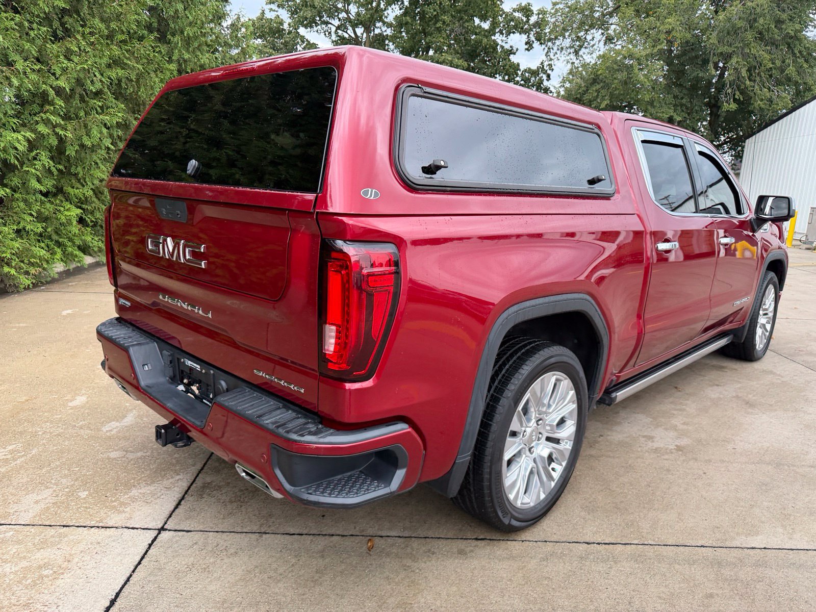 Used 2020 GMC Sierra 1500 Denali w/ Denali Ultimate Package AWD/4WD image 6