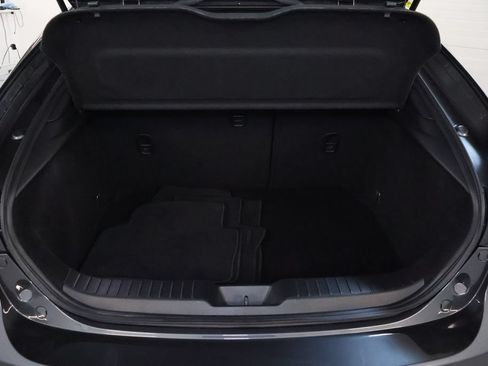 Used 2022 MAZDA MAZDA3 s FWD image 16