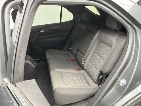 Used 2018 Chevrolet Equinox LT AWD/4WD image 10