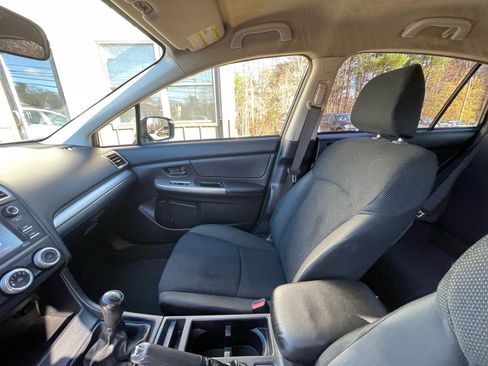 Used 2017 Subaru Crosstrek 2.0i image 15