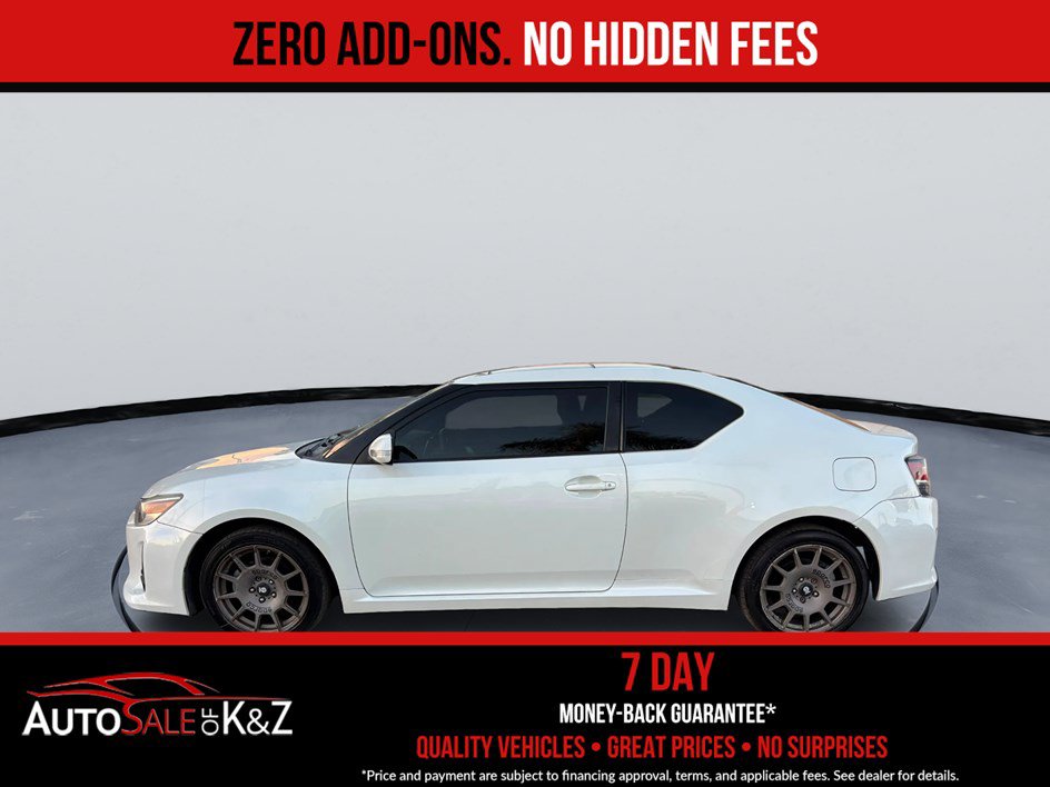 Used 2015 Scion tC FWD image 5
