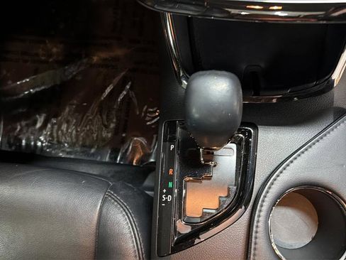 Used 2013 Toyota Avalon XLE Touring image 25