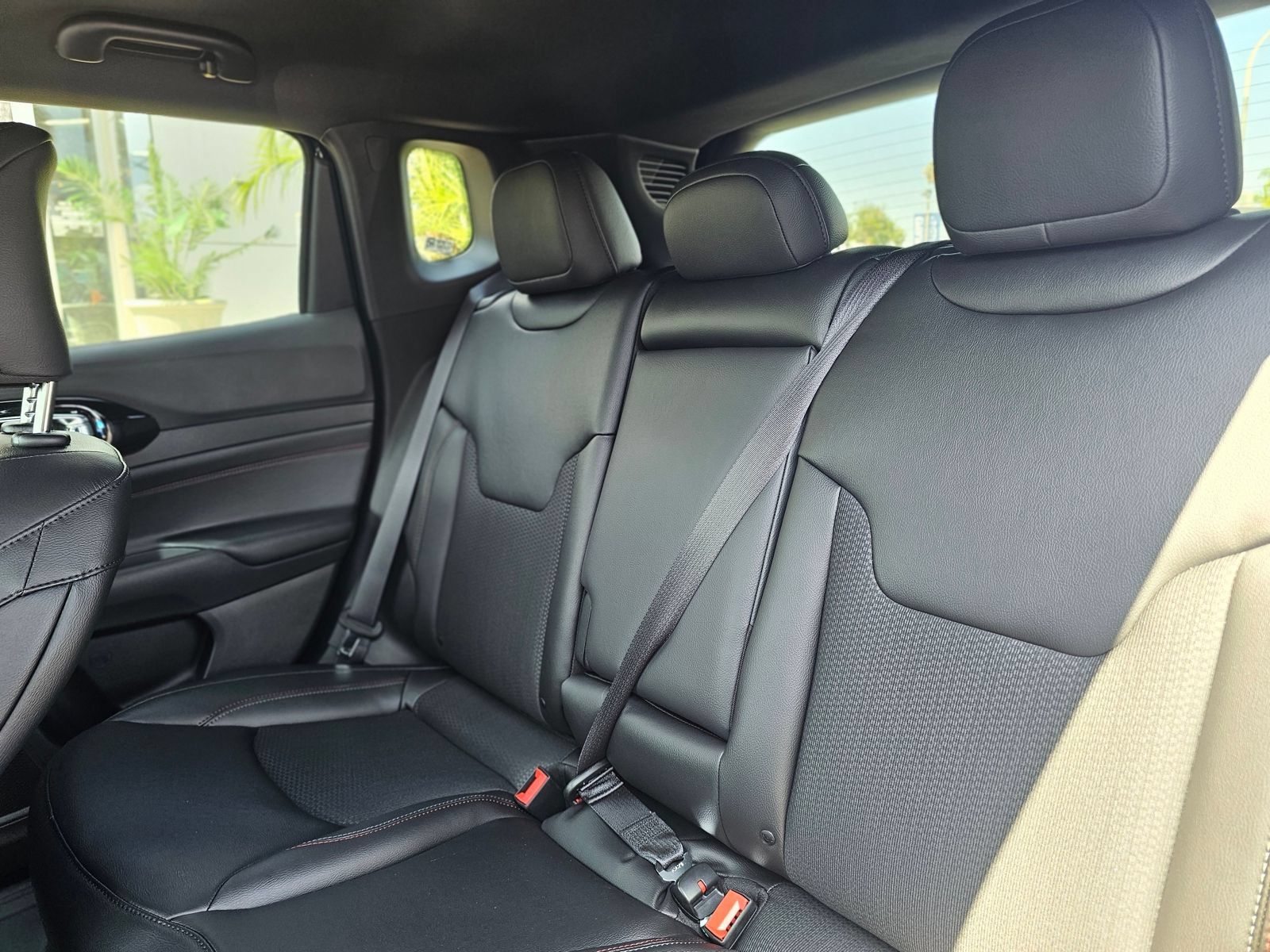 New 2026 Jeep Compass Trailhawk AWD/4WD image 25