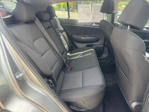 Used 2021 Kia Sportage LX FWD image 18