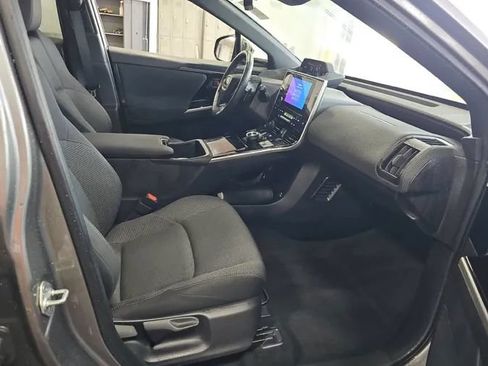 Used 2023 Subaru Solterra AWD image 9