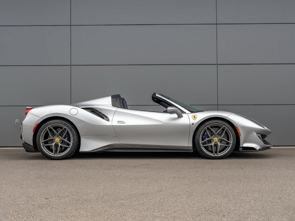 Certified 2019 Ferrari 488 Pista Coupe RWD image 7