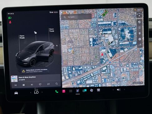 Used 2022 Tesla Model Y Performance AWD/4WD image 19