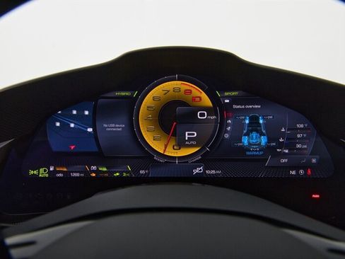 Used 2023 Ferrari SF90 Spider AWD/4WD image 19