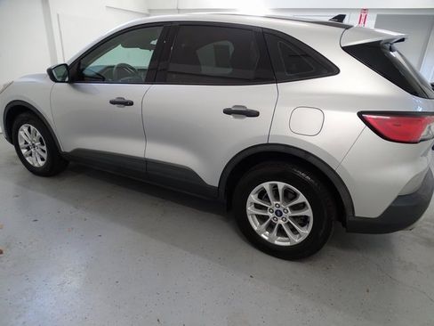 Used 2020 Ford Escape S image 15