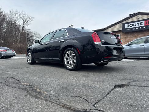Used 2016 Chrysler 300 C Platinum w/ Safetytec Plus Group image 12