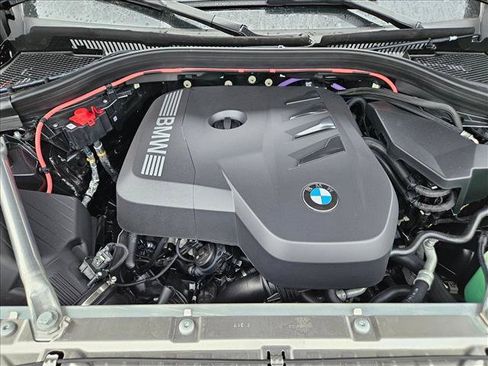 Certified 2026 BMW X3 xDrive30i w/ M Sport Package AWD/4WD image 17