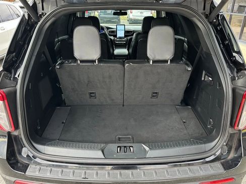 Used 2023 Ford Explorer ST w/ Equipment Group 401A image 25