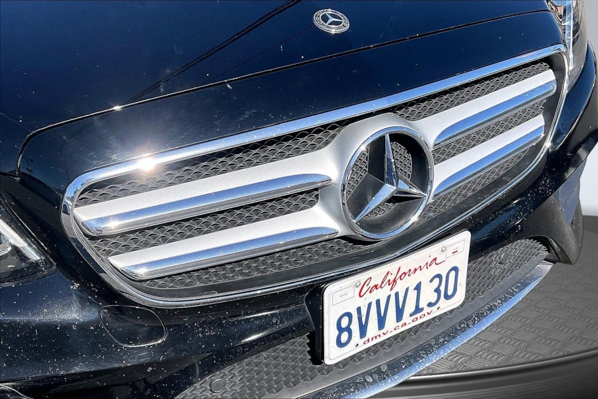 Used 2020 Mercedes-Benz E 350 Sedan image 28