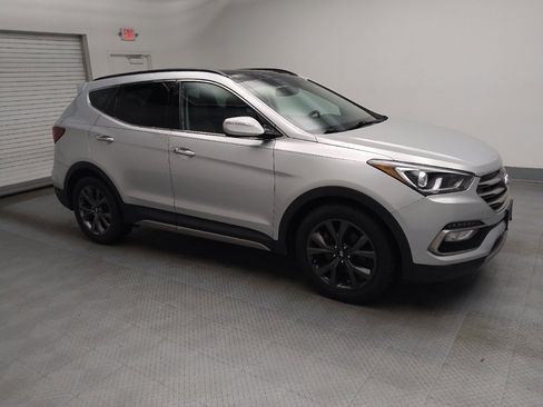Used 2017 Hyundai Santa Fe Sport image 11