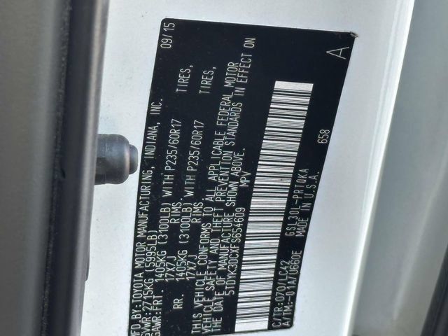 Used 2015 Toyota Sienna XLE Premium FWD image 26