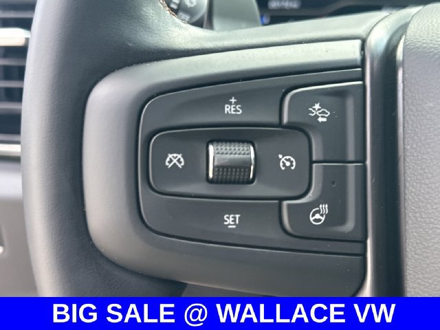 Used 2025 GMC Sierra 1500 AT4 w/ Technology Package AWD/4WD image 19