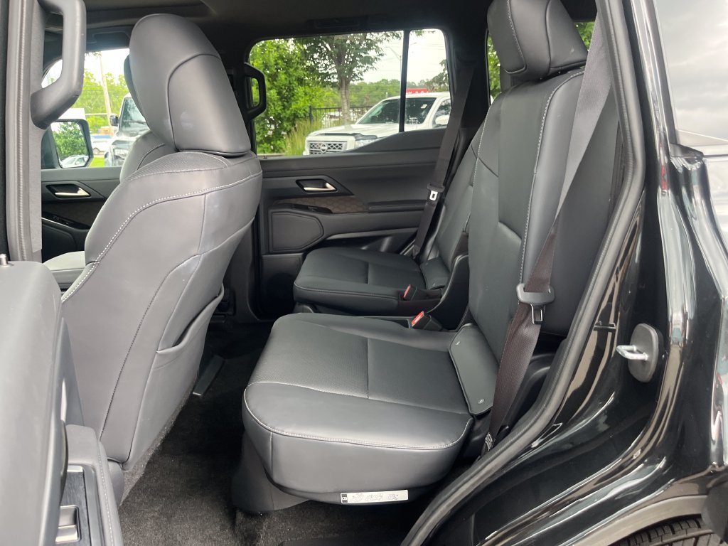 Used 2024 Lexus GX 550 w/ Accessory Package (2T) AWD/4WD image 26