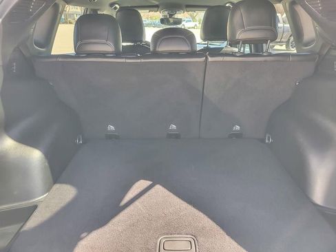 Used 2023 Jeep Compass Limited image 21