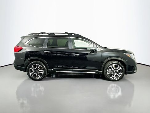 Used 2023 Subaru Ascent Touring AWD/4WD image 9