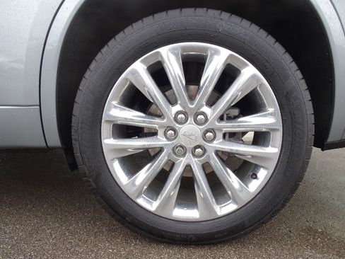 Used 2023 Cadillac XT6 Premium Luxury w/ Technology Package image 26