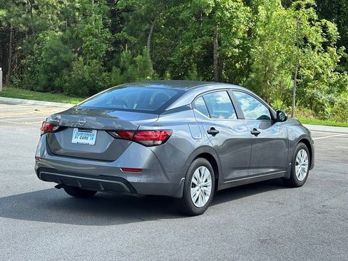 Used 2025 Nissan Sentra S FWD image 8