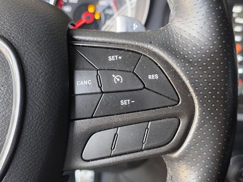 Used 2020 Dodge Charger Scat Pack RWD image 32