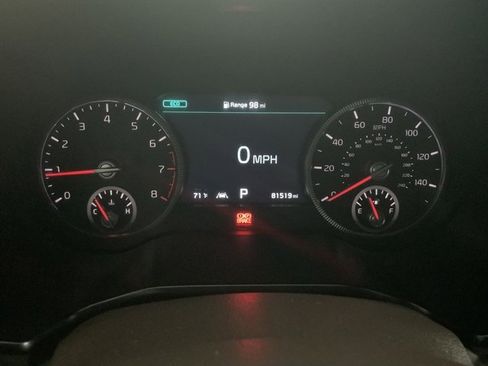 Used 2020 Kia Telluride SX image 32