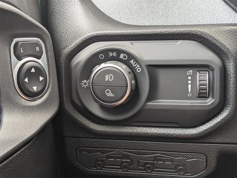 New 2025 Jeep Gladiator Willys image 21