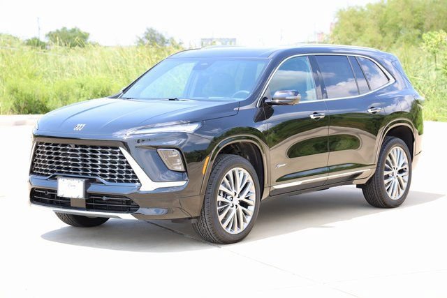 New 2026 Buick Enclave Avenir FWD image 3