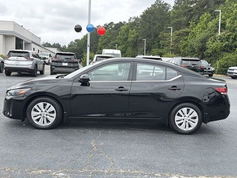 Certified 2024 Nissan Sentra S FWD image 2