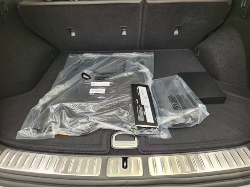 New 2026 Genesis GV70 2.5T Select AWD/4WD image 25